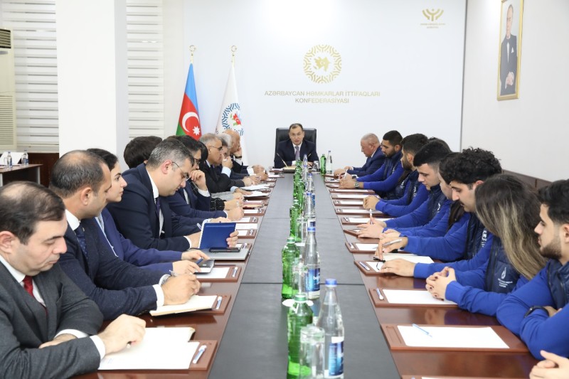 Azərbaycan Həmkarlar İttifaqları Konfederasiyasında könüllülərlə görüş oldu - FOTOLAR